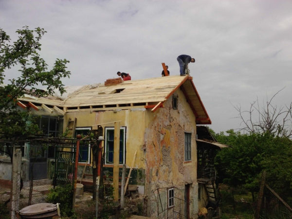 Ремонт на покриви, строителни услуги - Николай Малинов