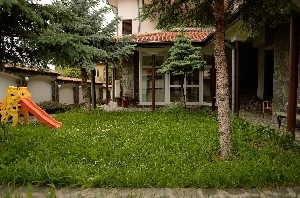 Къща за гости Мира